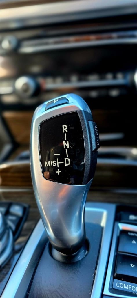 2014 14 BMW 7 SERIES 3.0 730D SE SALOON 4DR DIESEL AUTO EURO 5 (S/S) (258 PS) DI