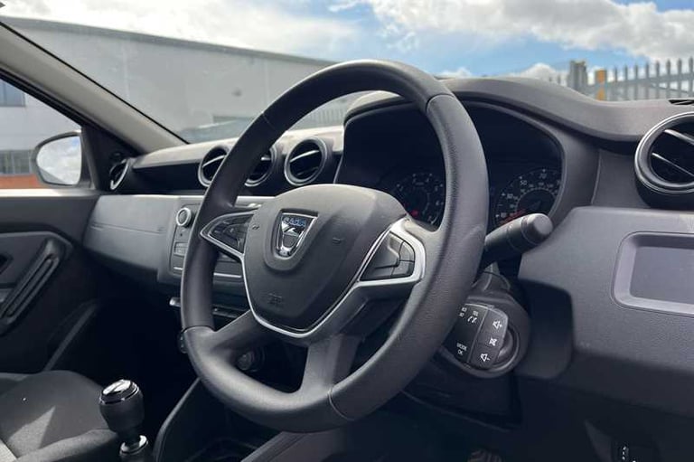 2022 Dacia Duster 1.0 TCe Essential SUV 5dr Petrol Manual Euro 6 (s/s) (90 ps) SUV Petrol Manual