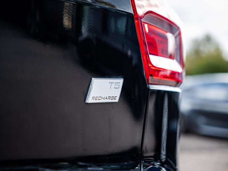 2021 Volvo XC40 1.5h T5 Twin Engine Recharge 10.7kWh Inscription Pro Auto Euro 6 (s/s) 5dr ESTATE...