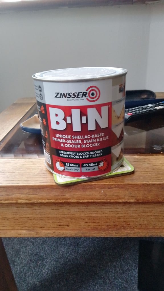 Zinsser bin primer sealer. 