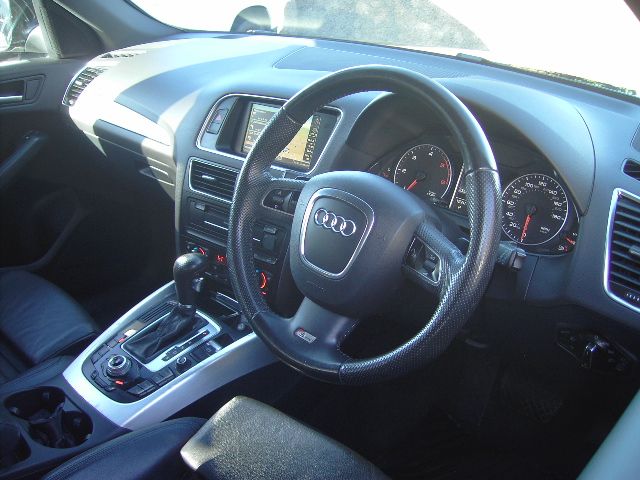 Audi Q5 S Line Quattro TDi 3.0LTR 7 Speed Auto (4x4)