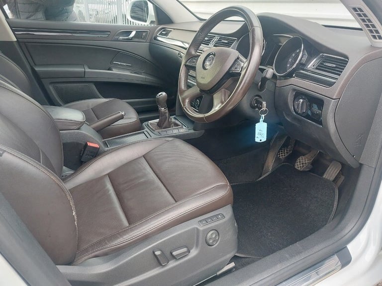 Skoda Superb LAURIN AND KLEMENT TDI CR