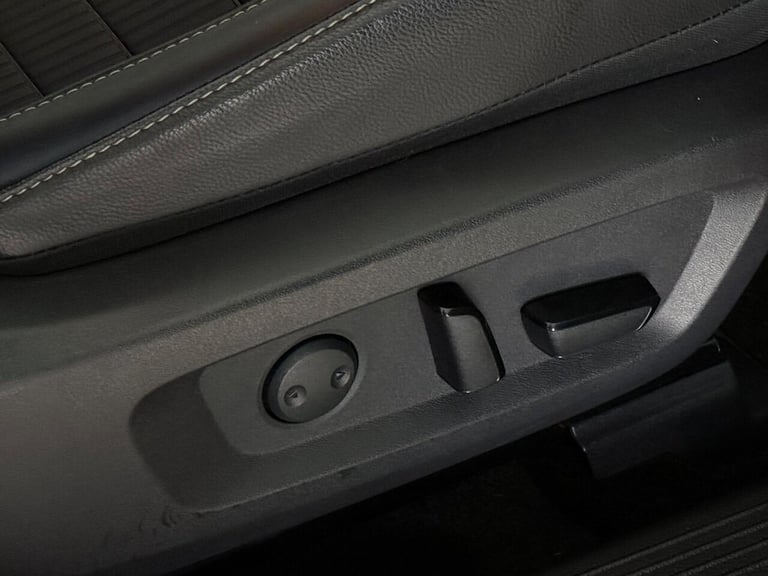 2022 Nissan Qashqai 1.5 h e-POWER Tekna Auto Euro 6 (s/s) 5dr HATCHBACK PETROL/ELECTRIC Automatic