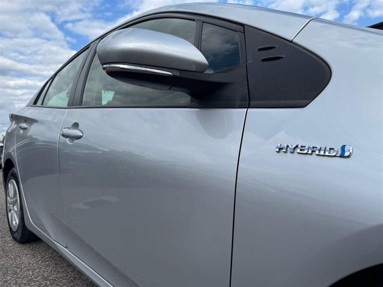 2016 Toyota Prius 1.8 VVT-h Active CVT Euro 6 (s/s) 5dr Hatchback Petrol/Ele Automatic