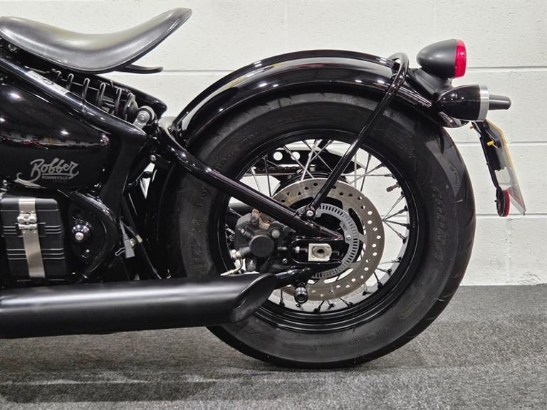 Triumph Bobber BLACK! LOADS OF EXTRAS