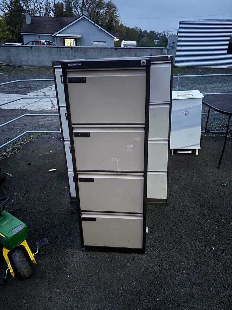 image for Filing cabinets (9 available) 