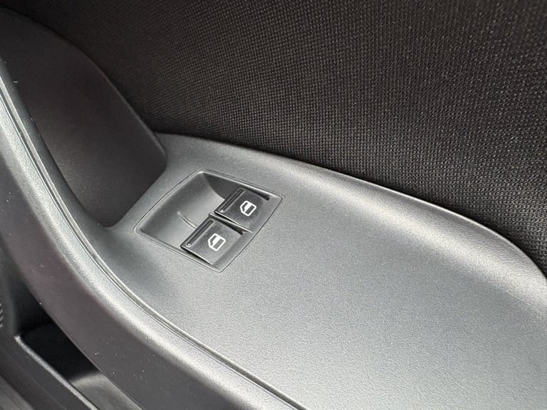 2013 SEAT Ibiza 1.6 TDI CR FR 3dr HATCHBACK Diesel Manual