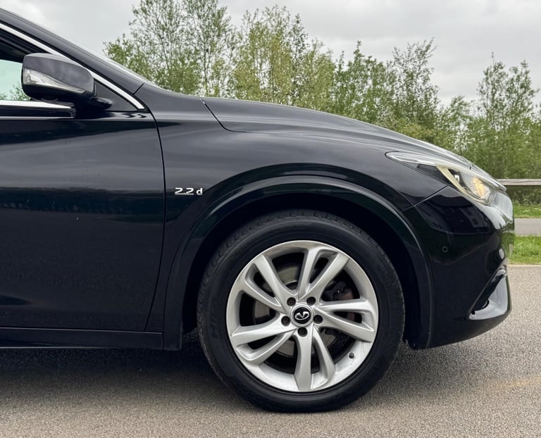 2016 Infiniti Q30 2.2d Premium DCT Euro 6 (s/s) 5dr HATCHBACK Diesel Automatic