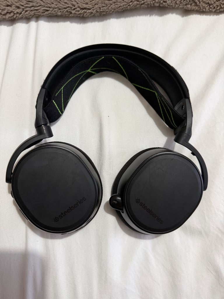 image for Steel Series Actics 9X (Xbox One Mic)