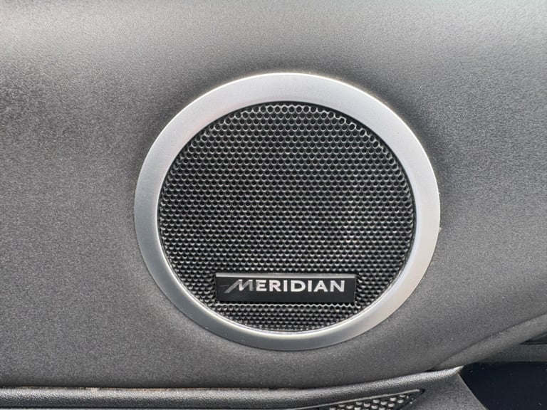 LAND ROVER DISCOVERY 3.0 SD V6 Anniversary Edition SUV 5dr Diesel Auto 4WD Euro 