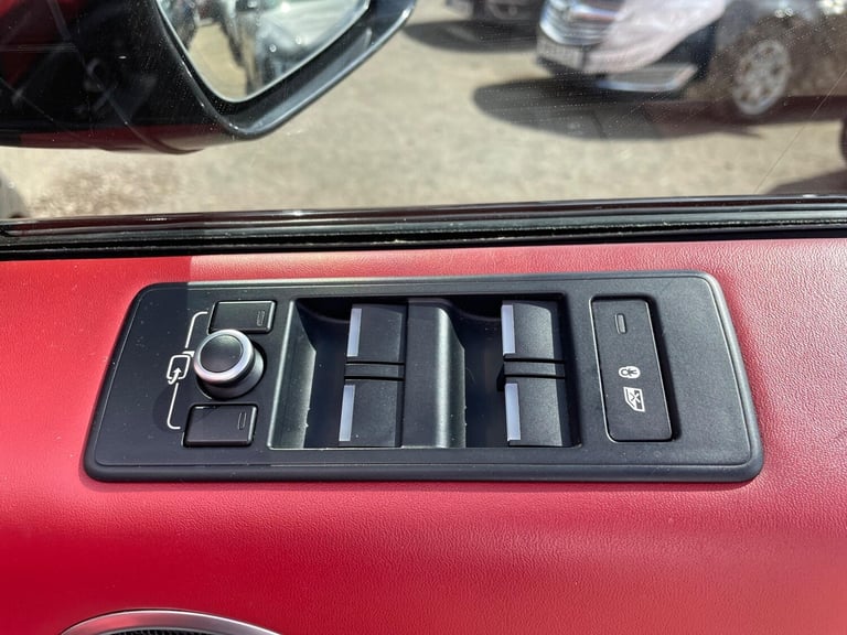 2017 Land Rover Range Rover Sport 3.0 SD V6 Autobiography Dynamic Auto 4WD Euro