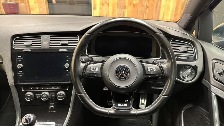 2017 Volkswagen Golf 2.0 TSI BlueMotion Tech R 4Motion Euro 6 (s/s) 5dr HATCHBACK Petrol Manual