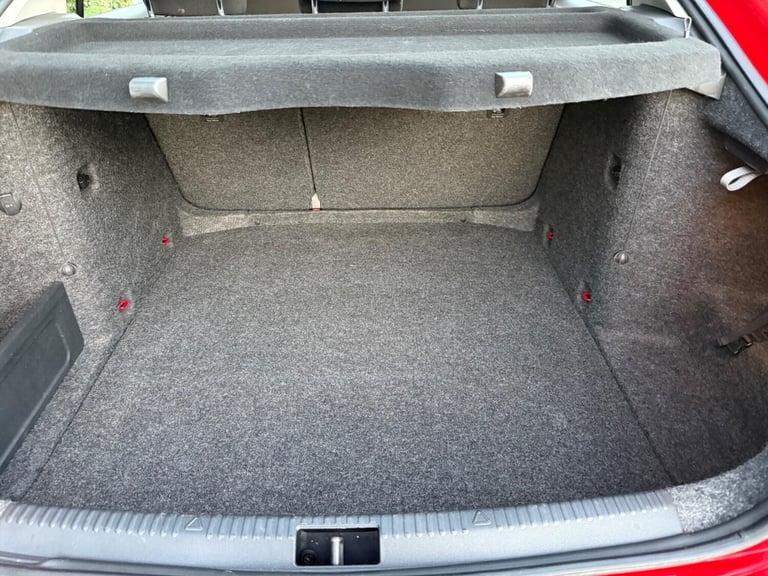 2016 Skoda Octavia 1.6 TDI SE DSG Euro 6 (s/s) 5dr HATCHBACK Diesel Automatic