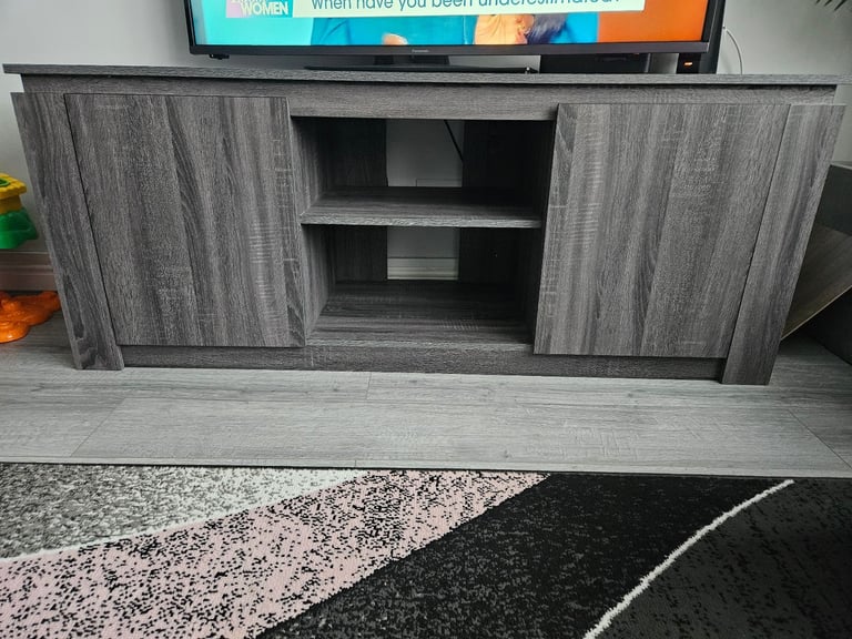 TV Unit 