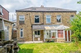 Option to buy within 10 years - 5 bed house in Yorkshire