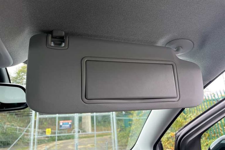 2022 Vauxhall Crossland 1.2i Turbo (110 PS) Ultimate 5 Door Petrol SUV *** 1 Owner / Full Vauxhal...