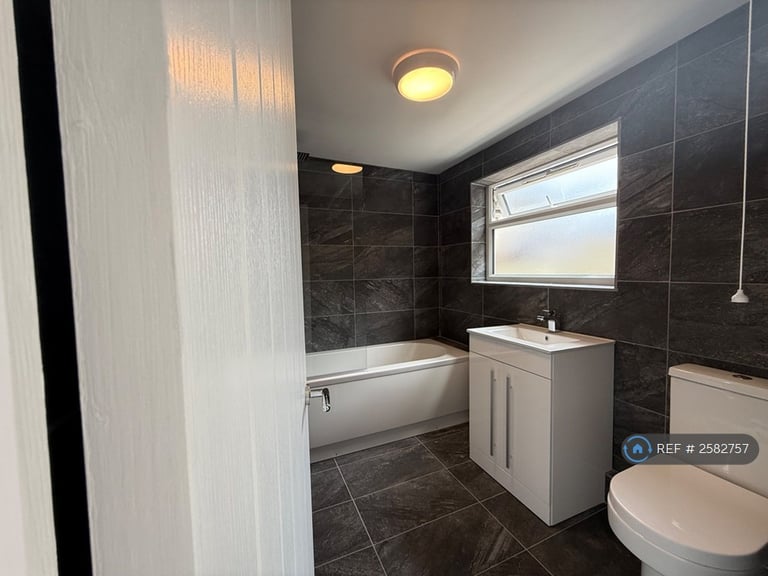 3 bedroom house in Union Place, Lowestoft, NR33 (3 bed) (#2582757)