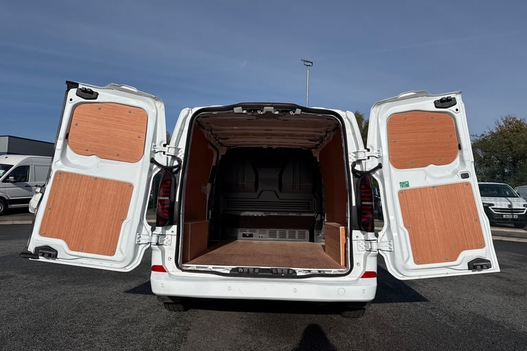 2025 Volkswagen Transporter 2.0 TDI 110 Commerce Plus Van Van DIESEL Manual