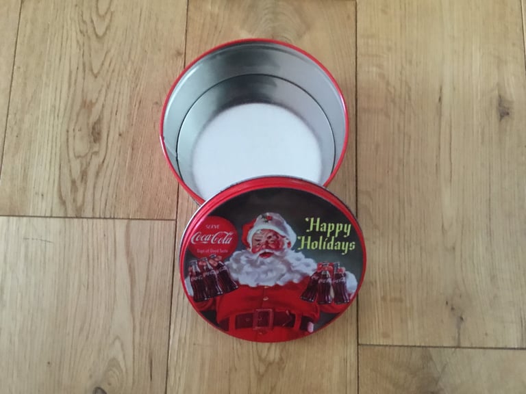Coca Cola tin Happy Holidays 