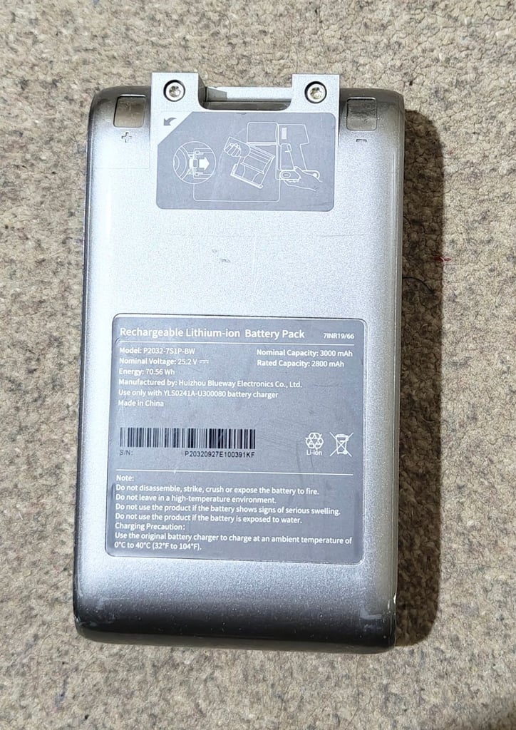 Battery & Charger for the Dreame P2032-7S1P-BW