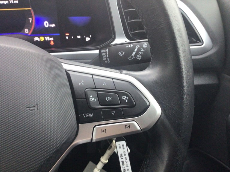 2022 Volkswagen T-Roc 1.0 TSI Life SUV 5dr Petrol Manual Euro 6 (s/s) (110 ps) HATCHBACK Petrol M...