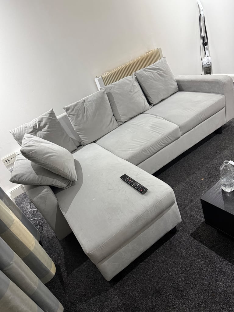 image for Modern Grey Velvet Corner Sofa – Excellent Condition