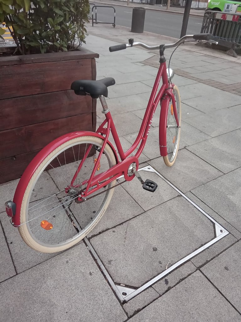 Otler Detroit Dutch style ladies bike