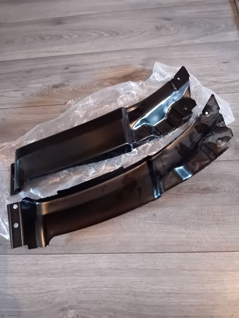 Mercedes sprinter front lower wings