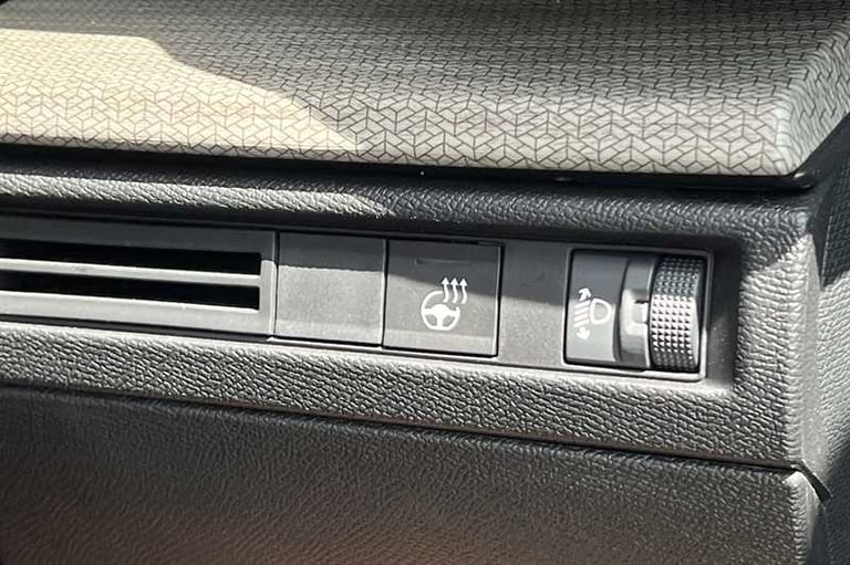 2023 Citroen C5 X 1.2 PureTech Shine Hatchback 5dr Petrol EAT8 Euro 6 (s/s) (130 ps) Hatchback Pe...