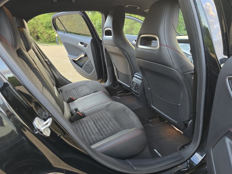 2015 Mercedes-Benz GLA 1.6 Sport 7G-DCT SUV Petrol Automatic