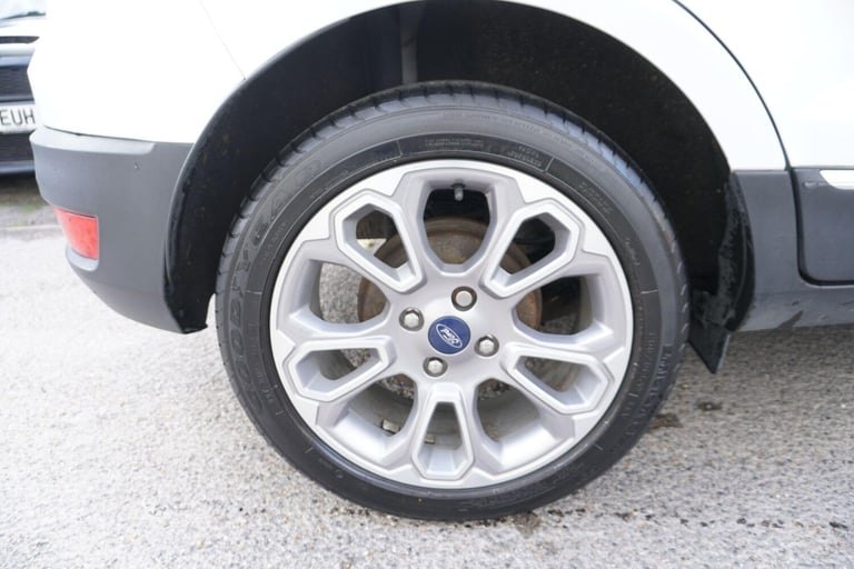 2018 Ford Ecosport 1.0T EcoBoost Titanium Euro 6 (s/s) 5dr HATCHBACK Petrol Manual