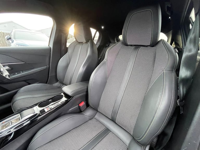 2024 Peugeot 208 1.2 HYBRID GT e-DSC6 Euro 6 (s/s) 5dr HATCHBACK Petrol/Electric Hybrid Automatic