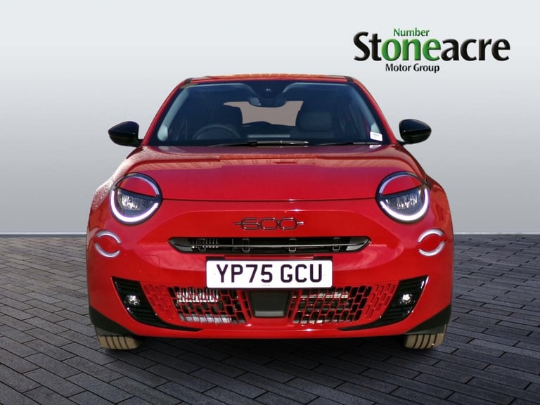 2025 Fiat 600 1.2 Hybrid 48V 136 5dr eDCT-6 HATCHBACK PETROL Automatic