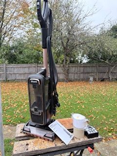 image for Shark AZ950UK Hoover with Anti wrap Technoloyg