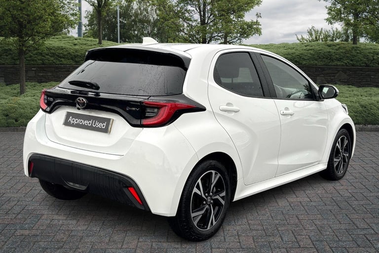 2024 Toyota Yaris 1.5 Hybrid Design 5dr CVT Hatchback Hybrid Automatic