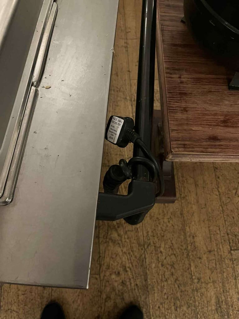 Victor 3 tray bain marie and hot cupboard