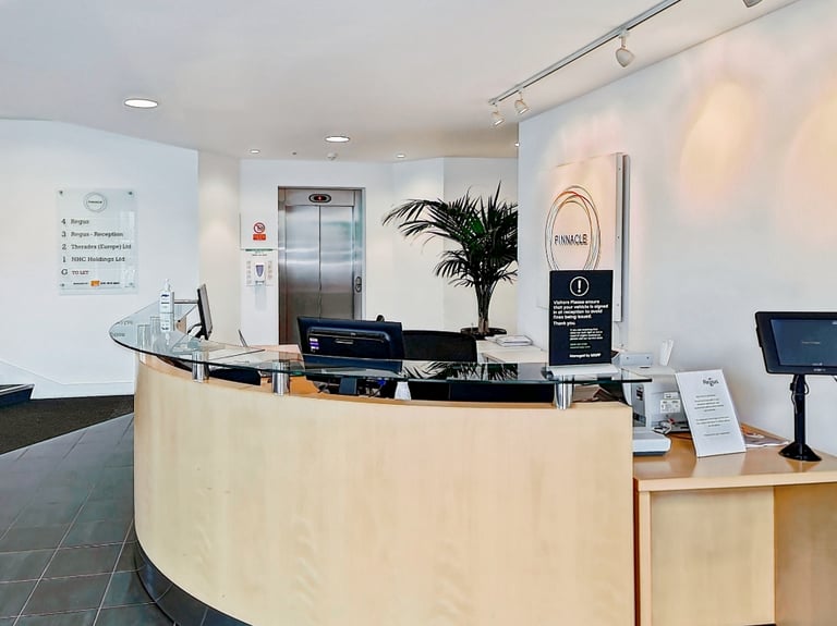 Crawley - RH10 1JH, Rent a Day Office at Station Way - Pinnacle