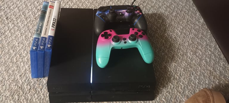 image for PlayStation 4 500GB with 3 games