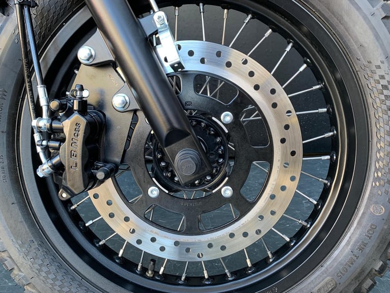 MUTT AKITA 125 LEARNER LEGAL HPI CLEAR LOW MILEAGE 1 OWNER 