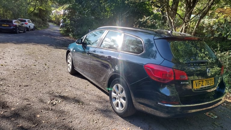 2015 Vauxhall ASTRA diesel Estate 1.6 Cdti eco flex 