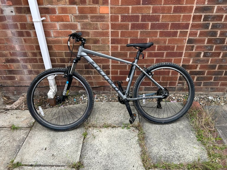 image for carrera valour 27.5 mountain bike 18 inch frame (Grey)