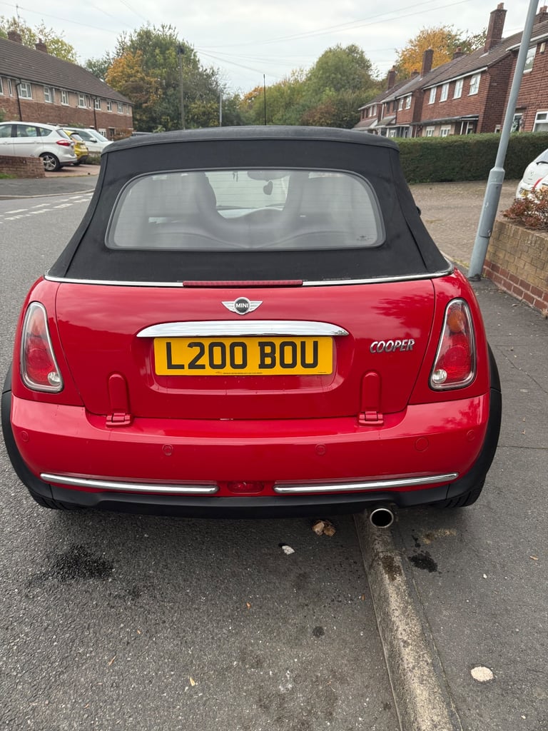 Mini, CONVERTIBLE, Convertible, 2006, Manual, 1598 (cc), 2 doors