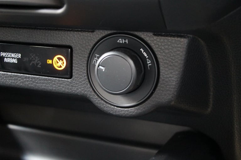 2025 Isuzu D-Max TD Utility Diff Lock Extended Cab 4x4 [205] (FREE MAINLAND UK DELIVERY !!) Pick ...