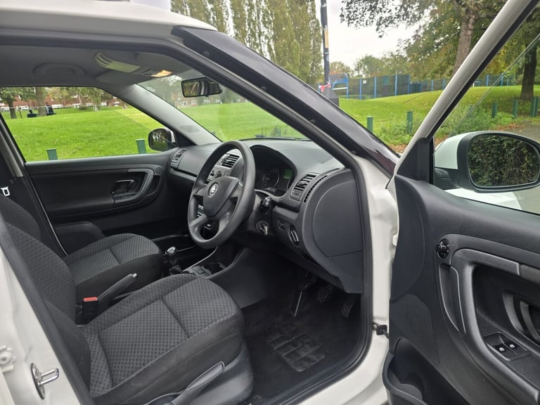 2014 Skoda Fabia 1.6 TDI CR 90 SE 5dr ESTATE Diesel Manual