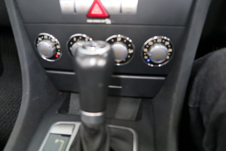 2006 Mercedes-Benz SLK SLK 200K 2dr Tip Auto CONVERTIBLE Petrol Automatic