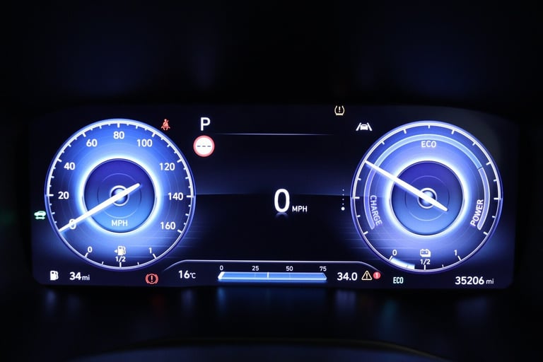 2022 Hyundai Santa Fe 1.6 TGDi Hybrid Ultimate 5dr Auto Estate Hybrid Automatic