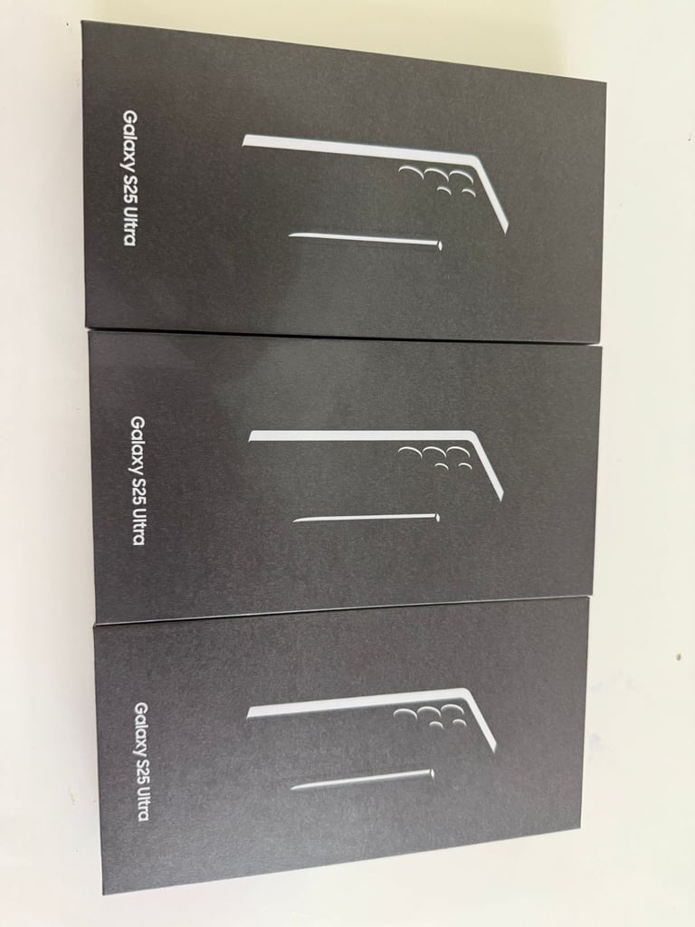 Samsung Galaxy s25 Ultra 256gb like new £680 512gb £730 unlocked with Samsung warranty