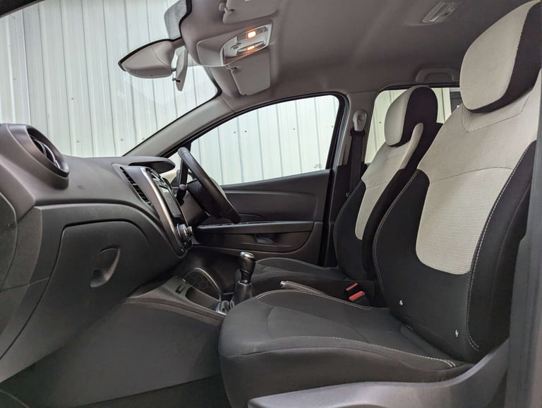 2018 Renault Captur 0.9 Captur Iconic TCe 5dr SUV Petrol Manual