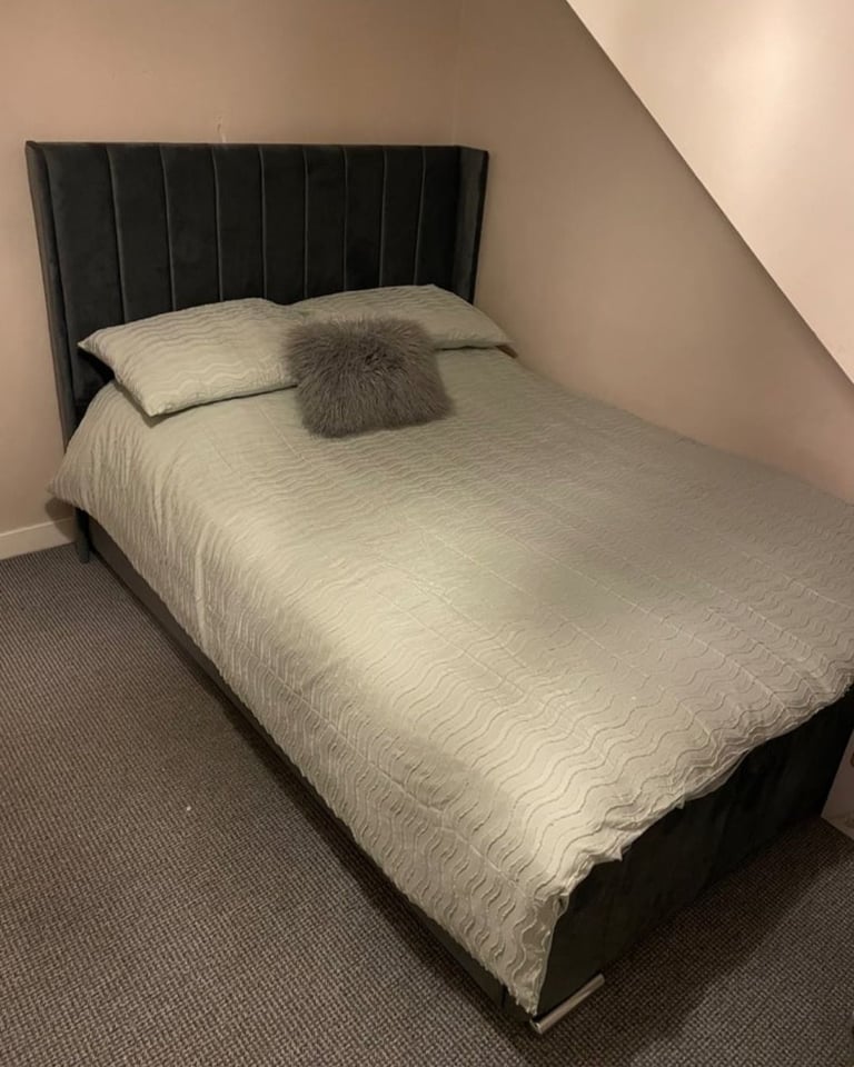 Double bed with mattress 