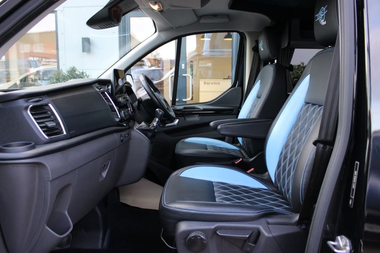 2019 S FORD TRANSIT CUSTOM 2.0 300 ECOBLUE LIMITED PANEL VAN 5DR DIESEL MANUAL L